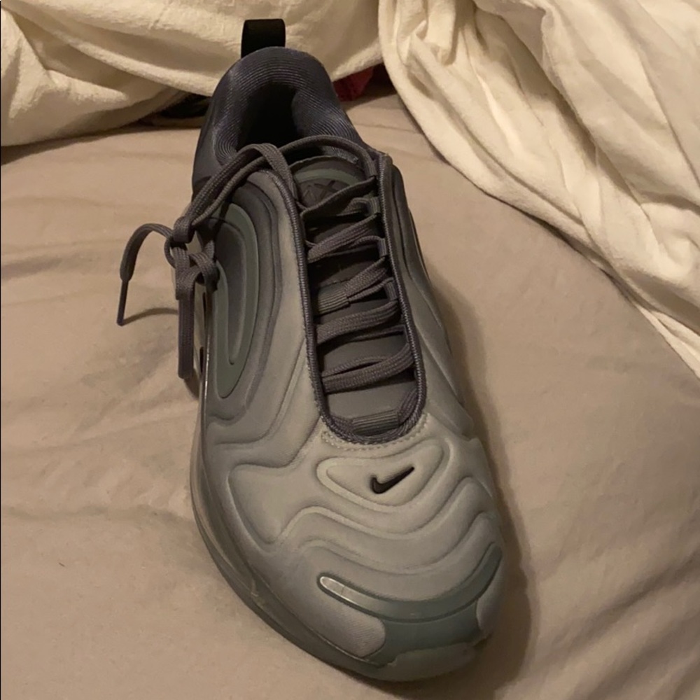 Nike Air Max 720